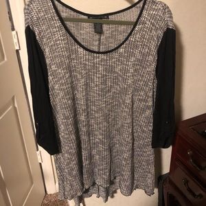 Susie in the city woman long sleeve shirt